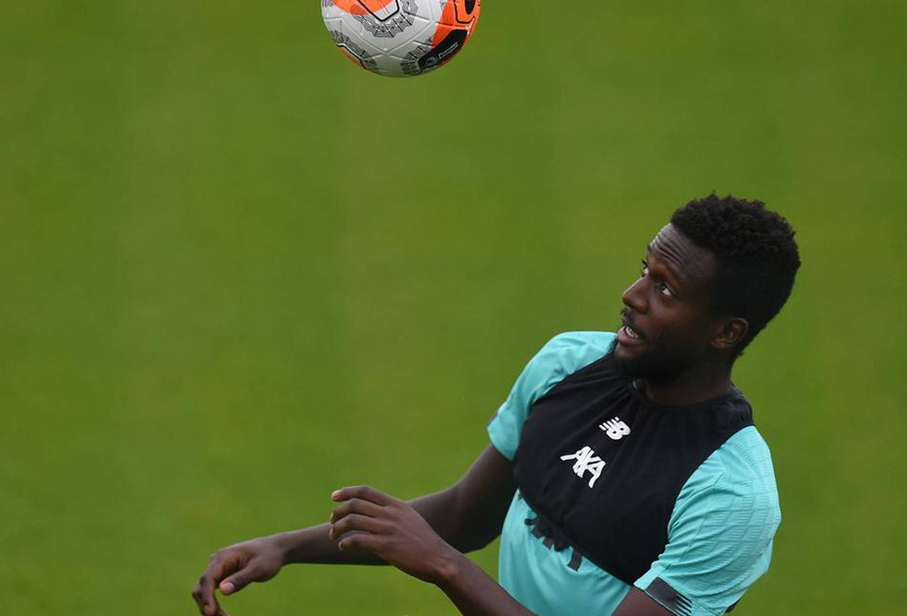 包含孟菲斯灰熊训练开放日,国际比赛日造点机会引欢呼,英超在即,控场能力受关注的词条-爱游戏体育