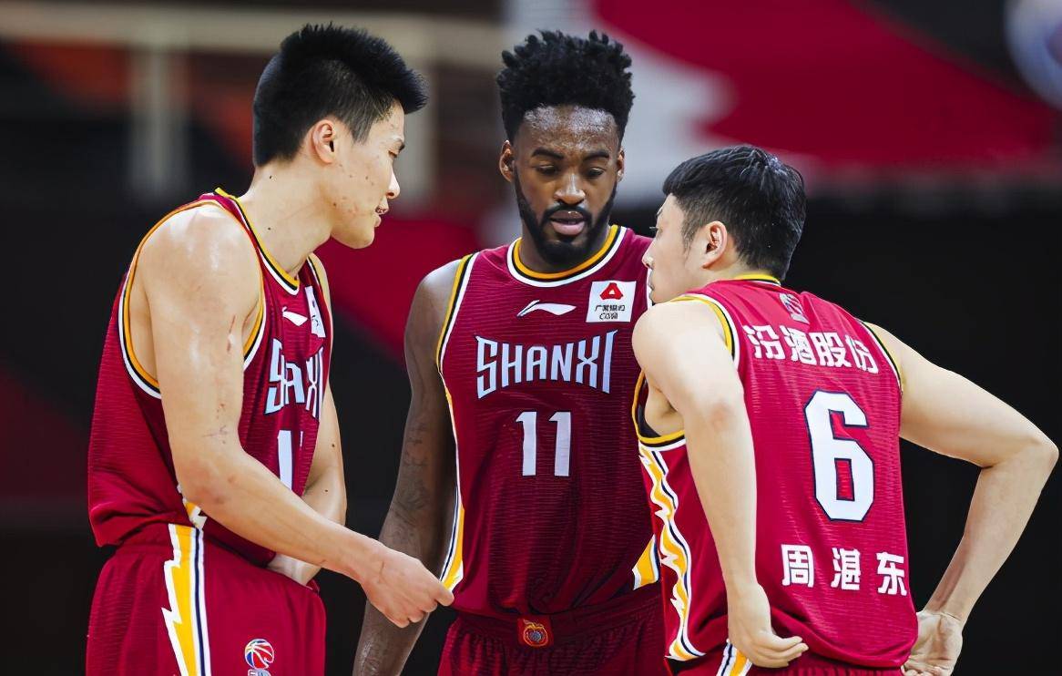 国际比赛日CBA季后赛焦点战；巴黎圣日耳曼复出首秀；赛场秩序良好；临场指挥获称赞的简单介绍-爱游戏官方入口